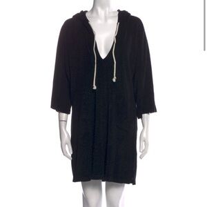 Honorine beach tunic in black terry cloth. Great for lounging or running errands